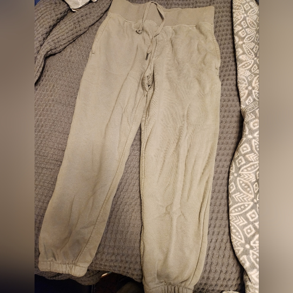 Cuts Clothing joggers